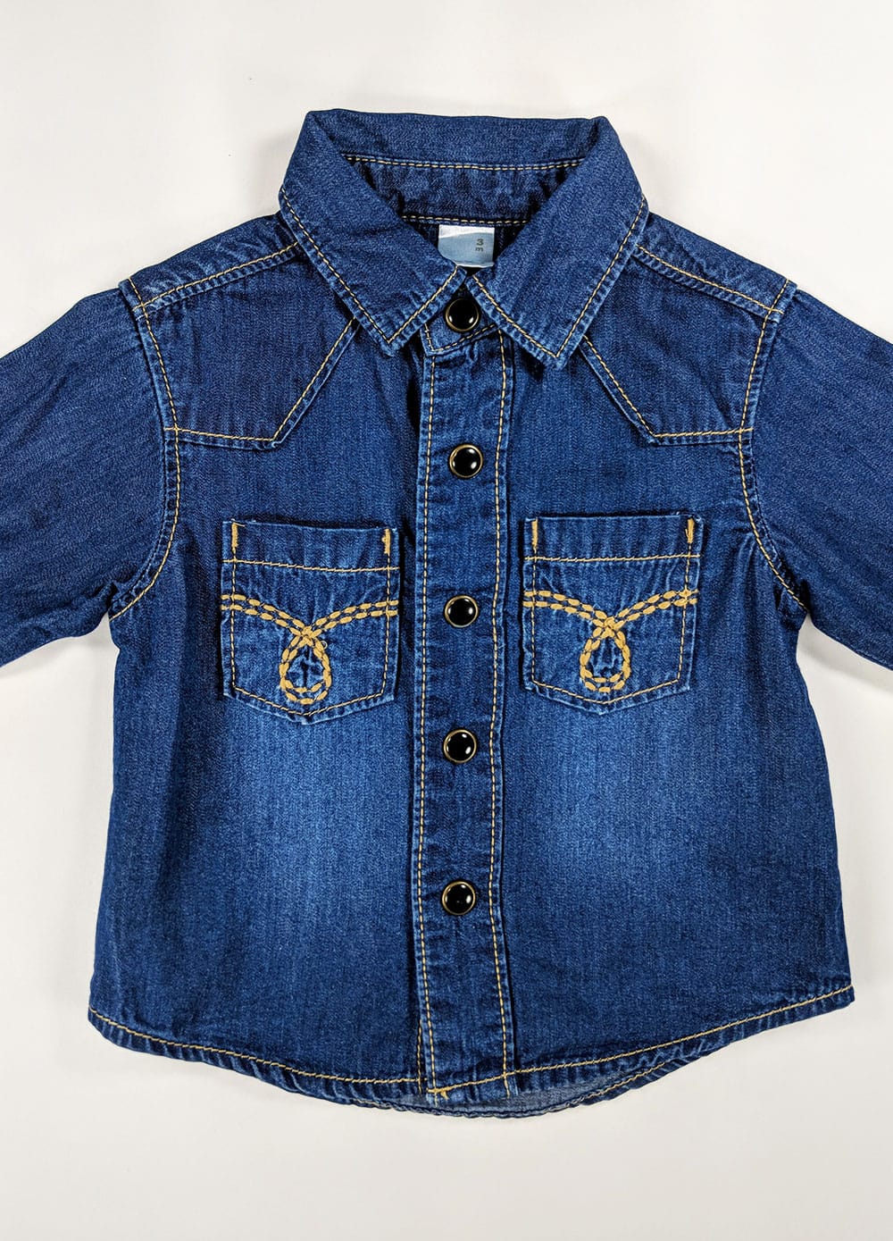 0119-chemise-en-jean-avec-petites-poches-devant