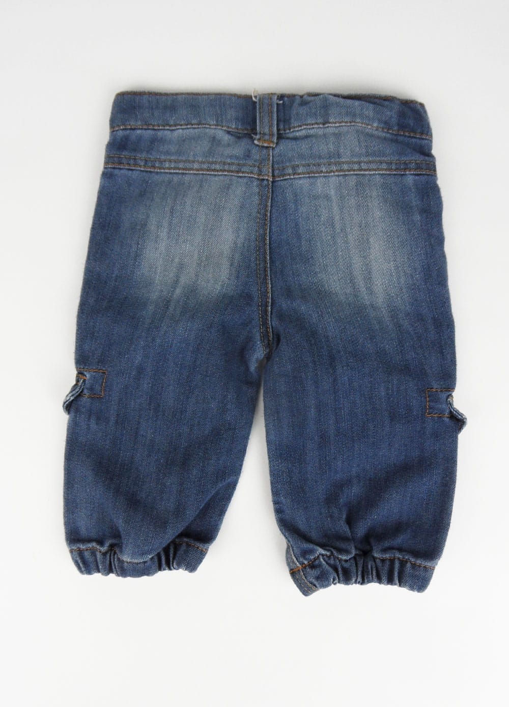 0388-pantalon-jeans-poches-sur-le-cote-facon-treillis