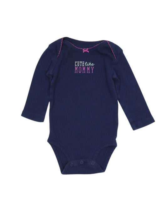 3946-cache-couche-manches-longues