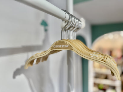 13651-cintres-en-bois-format-b-b