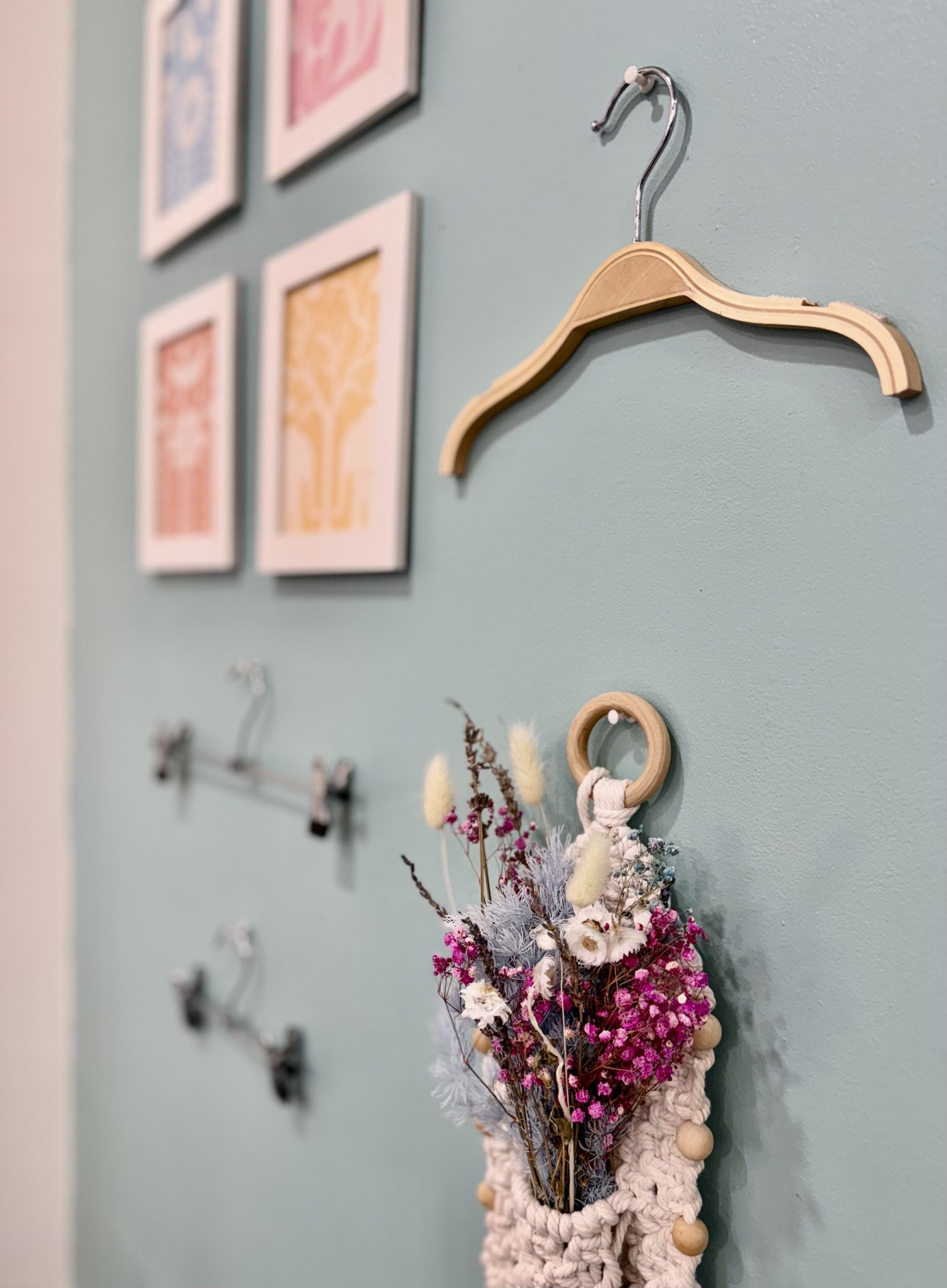 13651-cintres-en-bois-format-b-b