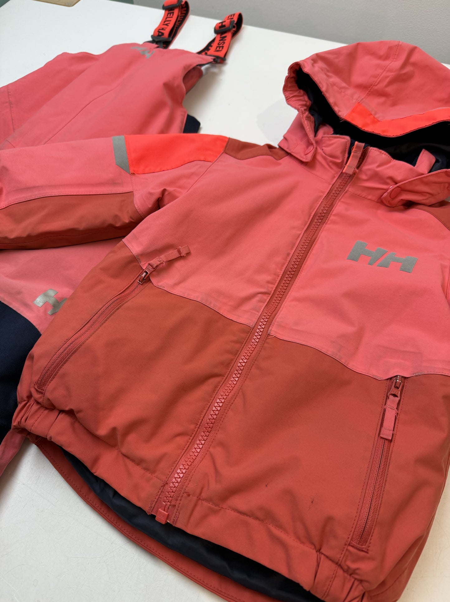 18747-helly-hansen-habit-de-neige